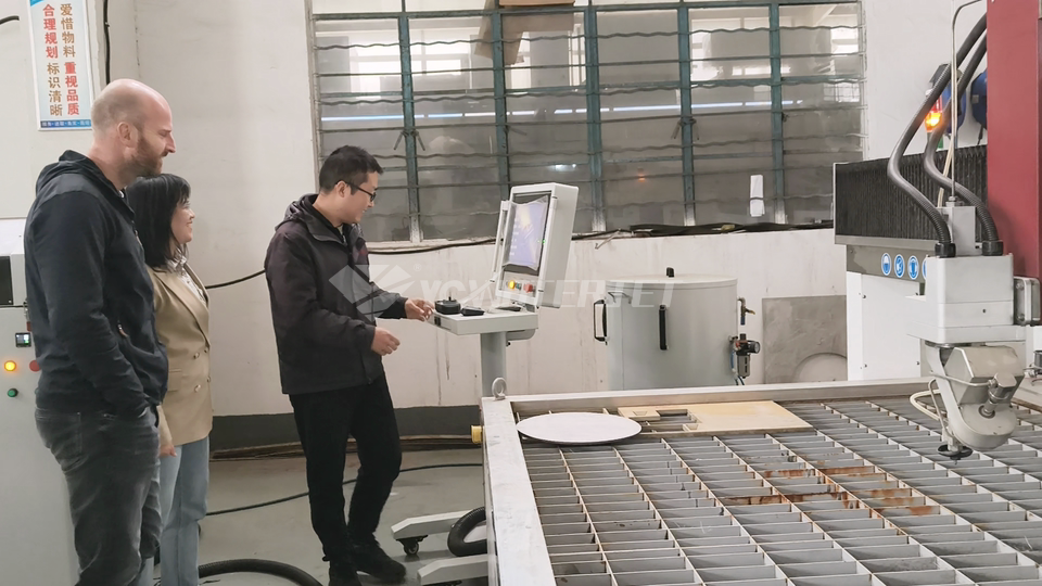 Демонстрация работы станка 