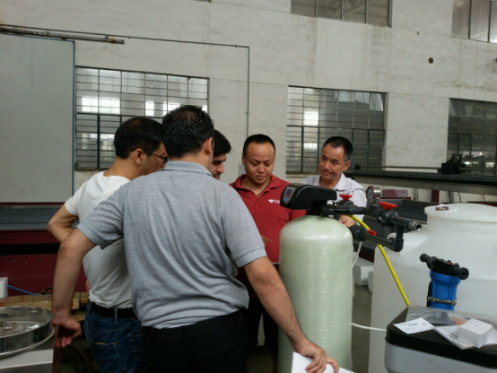 YC Water Jet получает глобальные клиенты.