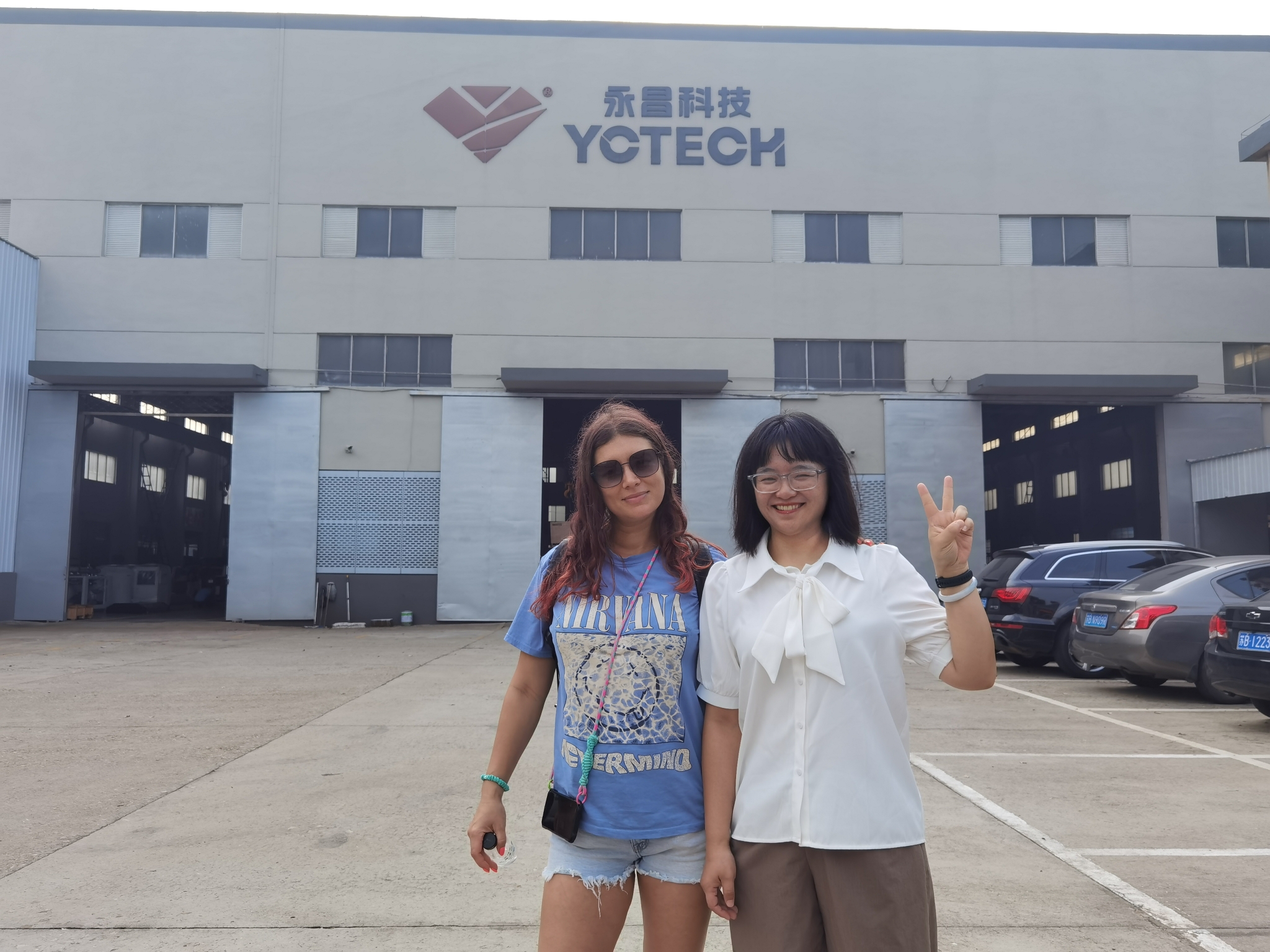 YC Waterjet углубляет стратегическое сотрудничество с московской трубопроводной фирмой