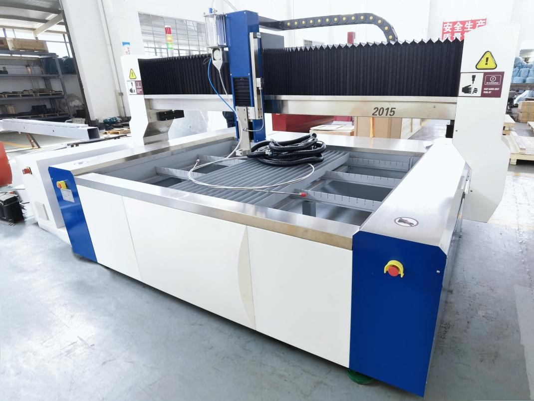 Ультра высокого давления Waterjet 3Axis Cut: 3038-L2015