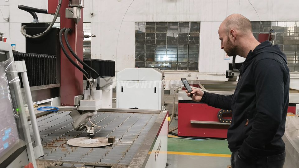 Голландский клиент посетил YC WATERJET