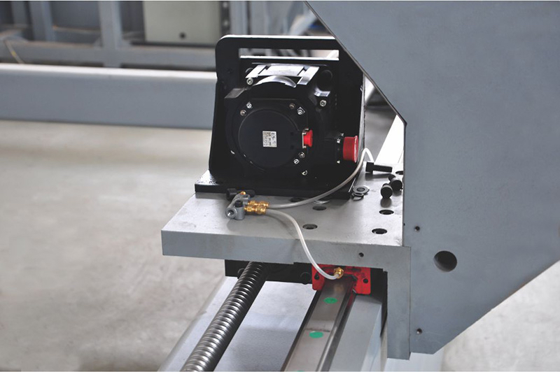 2 Сервомотор