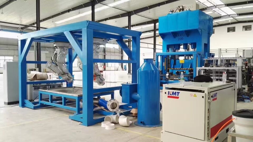 Робот-водяной струи