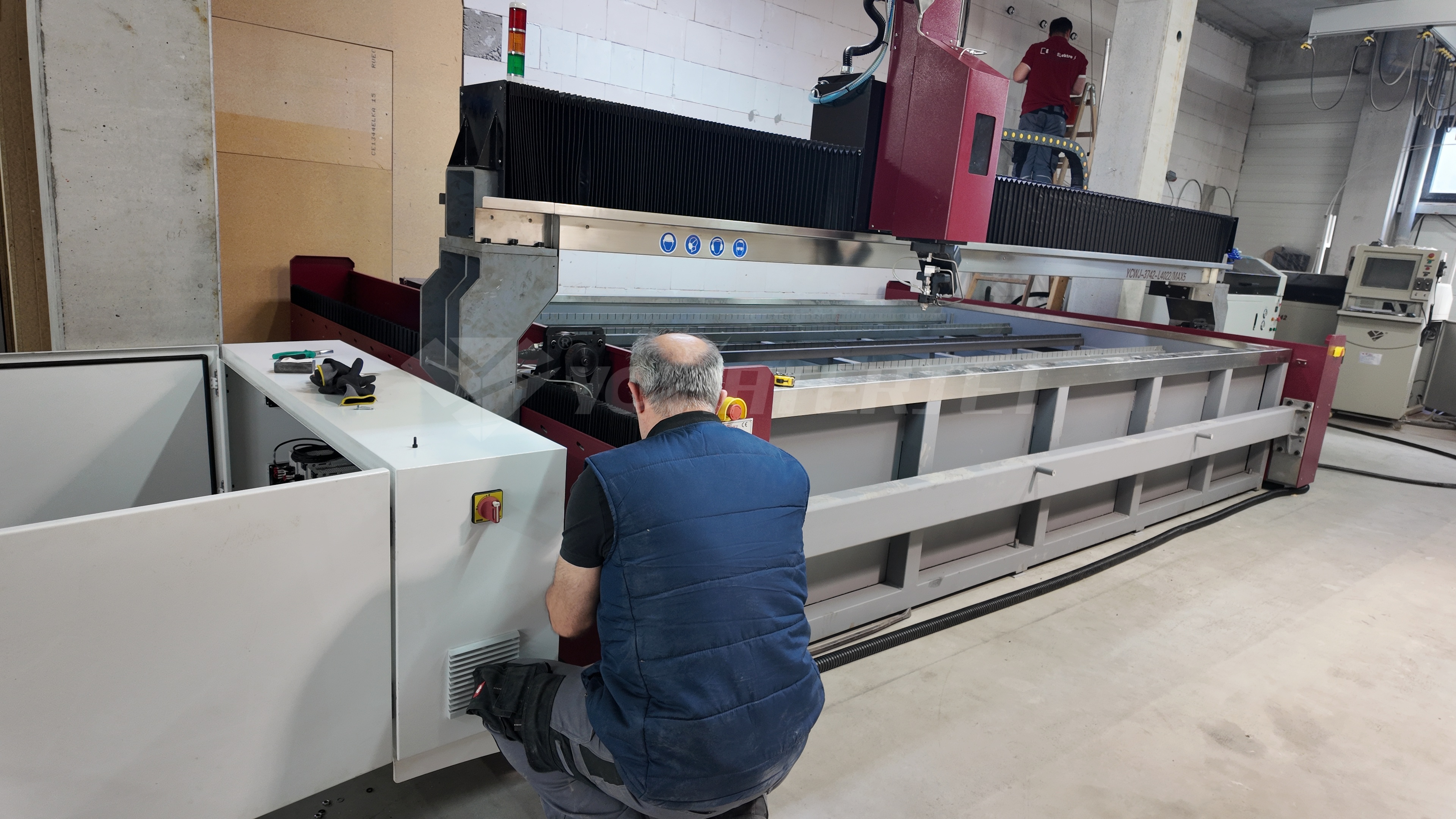 Установка водоструйного резака 