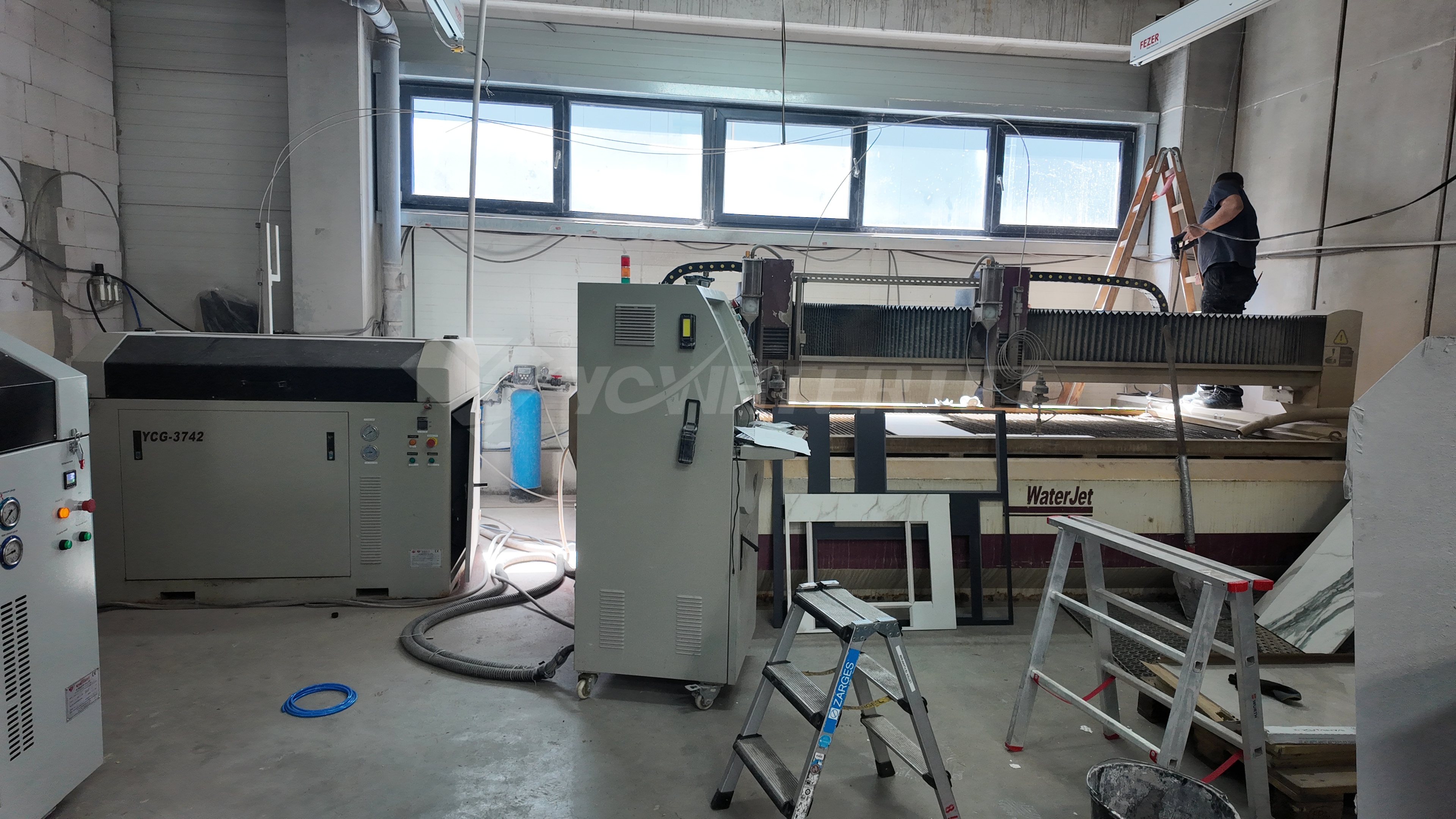 Двойная водоструйная головка 