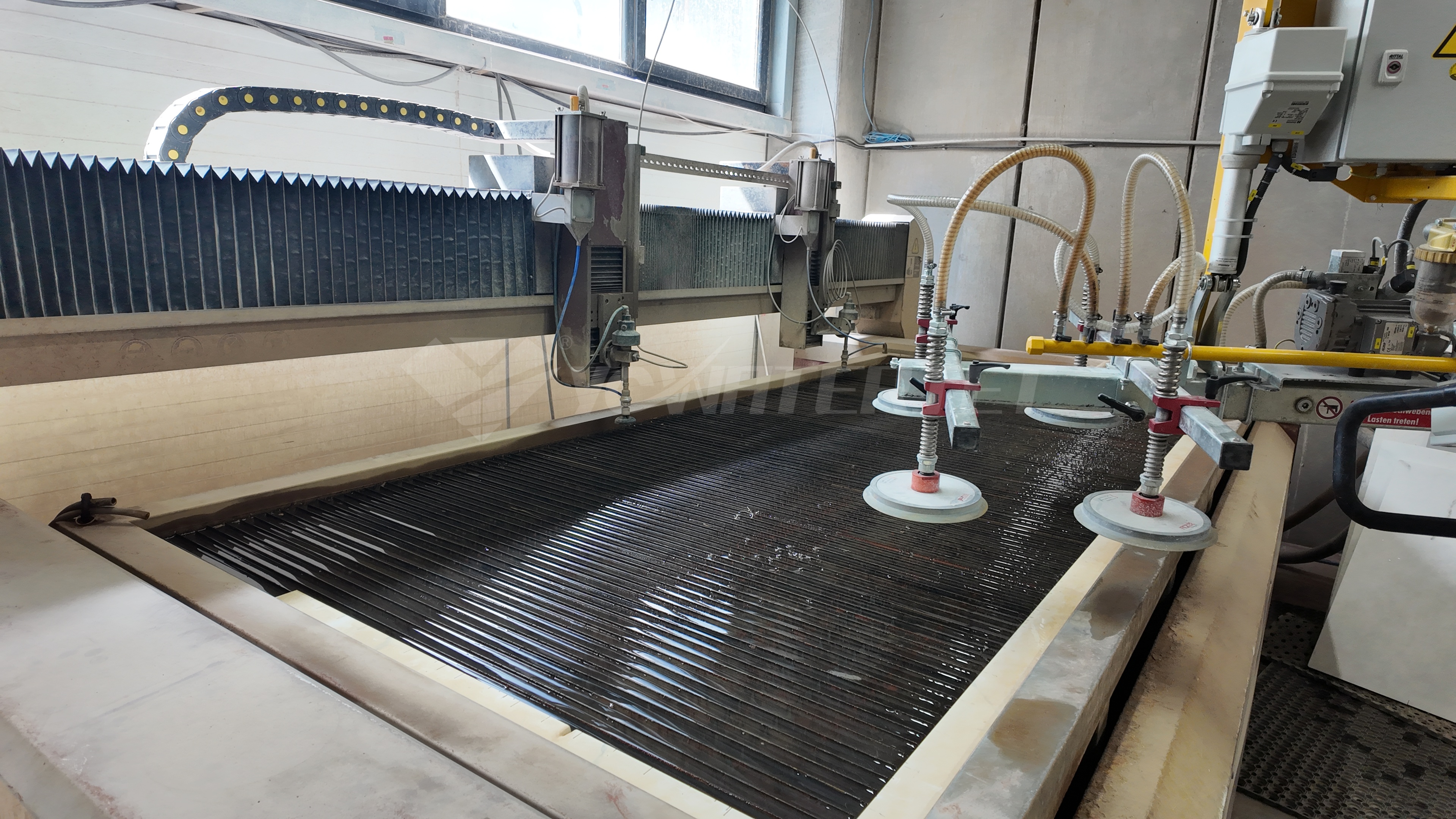 Двойная водоструйная головка