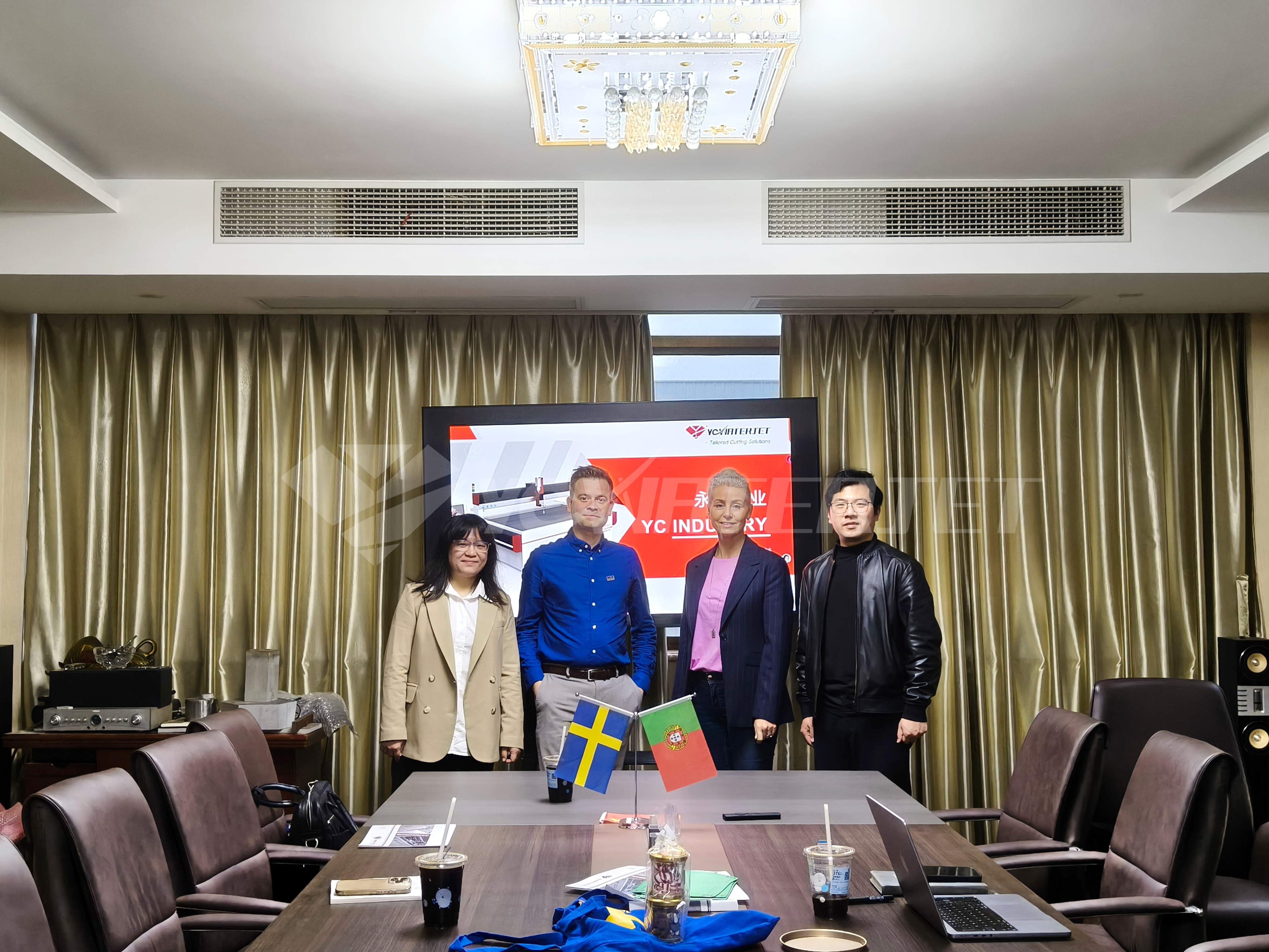 葡萄牙人看高压_1 (4).jpg